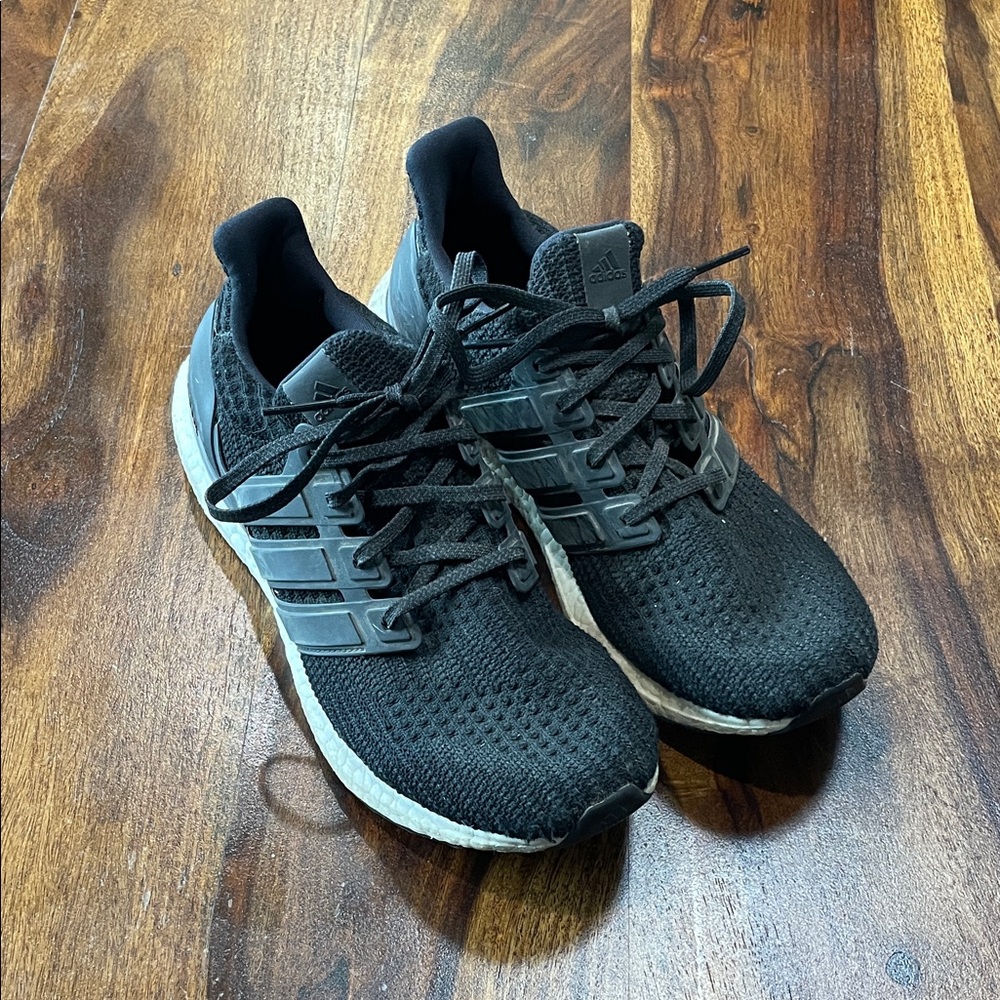Adidas Men's Black Sneakers